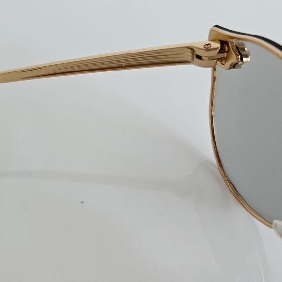 VERSACE WOMEN'S GORGEOUS SUNGLASSES! - Picture 10 of 16